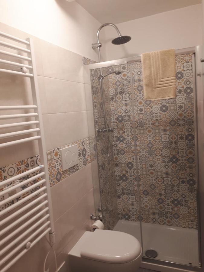 Le Camere Di Sabrina Con Bagno In Camera سارزانا المظهر الخارجي الصورة